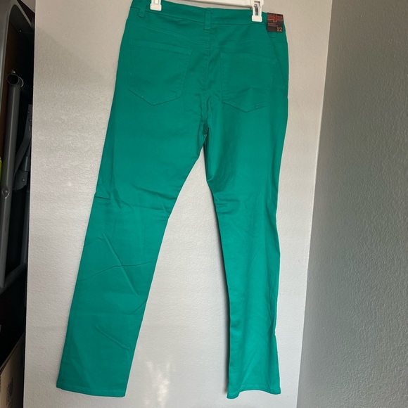 NWT Liverpool Sadie’s Straight Kelly Green Pants Size 12 – Chic preppyWorkwear!” - Picture 3 of 11